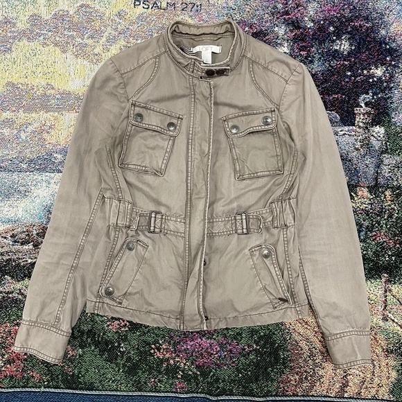 LOFT Beige Utility Jacket - Picture 2 of 7
